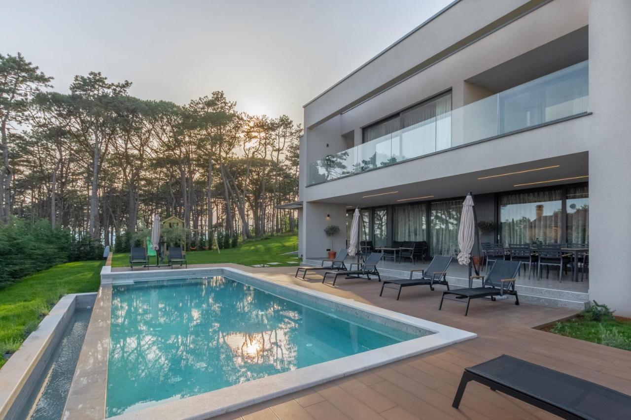 Villa Valpinia Martinski 외부 사진