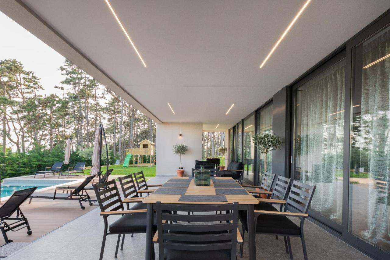 Villa Valpinia Martinski 외부 사진